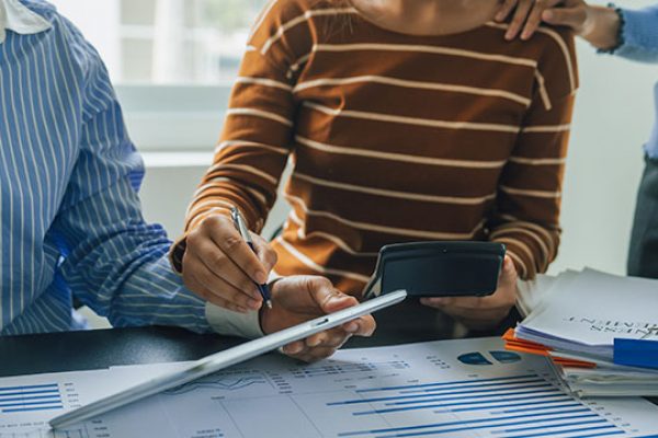 Discover how Federally Qualified Health Centers (FQHCs) can optimize revenue cycle management (RCM) through strategic governance, automation, and expert billing services. Learn how CPa Medical Billing drives financial performance and compliance.