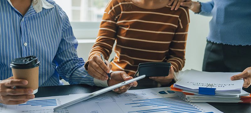Discover how Federally Qualified Health Centers (FQHCs) can optimize revenue cycle management (RCM) through strategic governance, automation, and expert billing services. Learn how CPa Medical Billing drives financial performance and compliance.